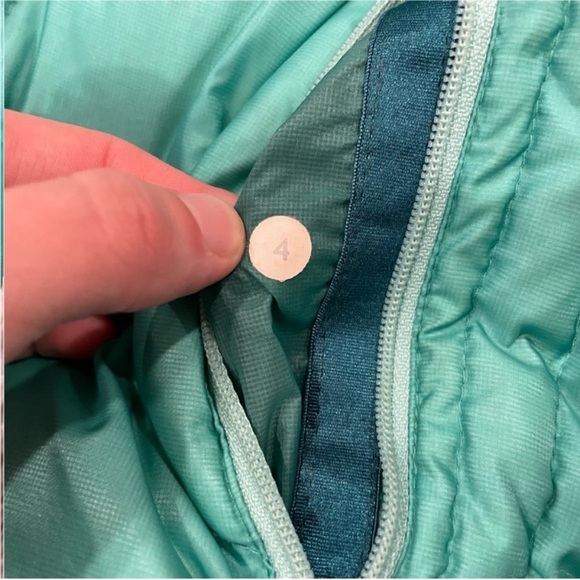 Lululemon Not So Stuffy Jacket in mint Size 4 - Picture 5 of 9